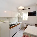 Apartman In With Two-bedrooms 3 Póla