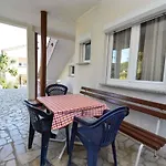 In With Two-bedrooms 3 Apartman *